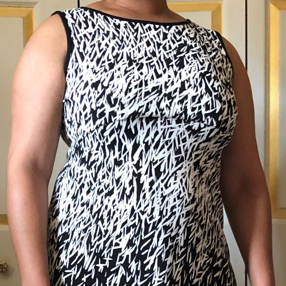 Black and White Sleeveless Dress